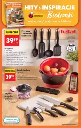 Gazetka promocyjna Biedronka - Od Poniedziałku - Gazetka - ważna od 30.08 do 30.08.2026 - strona 75 - produkty: Przybory kuchenne, Noż, Gra, Durszlak, Nóż uniwersalny, Rozdrabniacz, Tarka, Obieraczka, Nóż szefa kuchni, Miska, Grafika, Fa