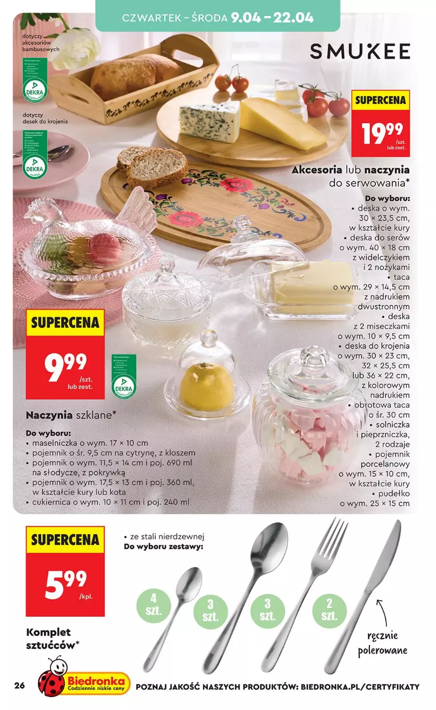 Gazetka promocyjna Biedronka - Okazje Tygodnia - ważna 07.04 do 18.04.2026 - strona 26 - produkty: Deska do krojenia, Maselniczka, Miseczka, Noż, Pieprz, Pieprzniczka, Pojemnik, Por, Pudełko, Ser, Solniczka, Taca, Znicz