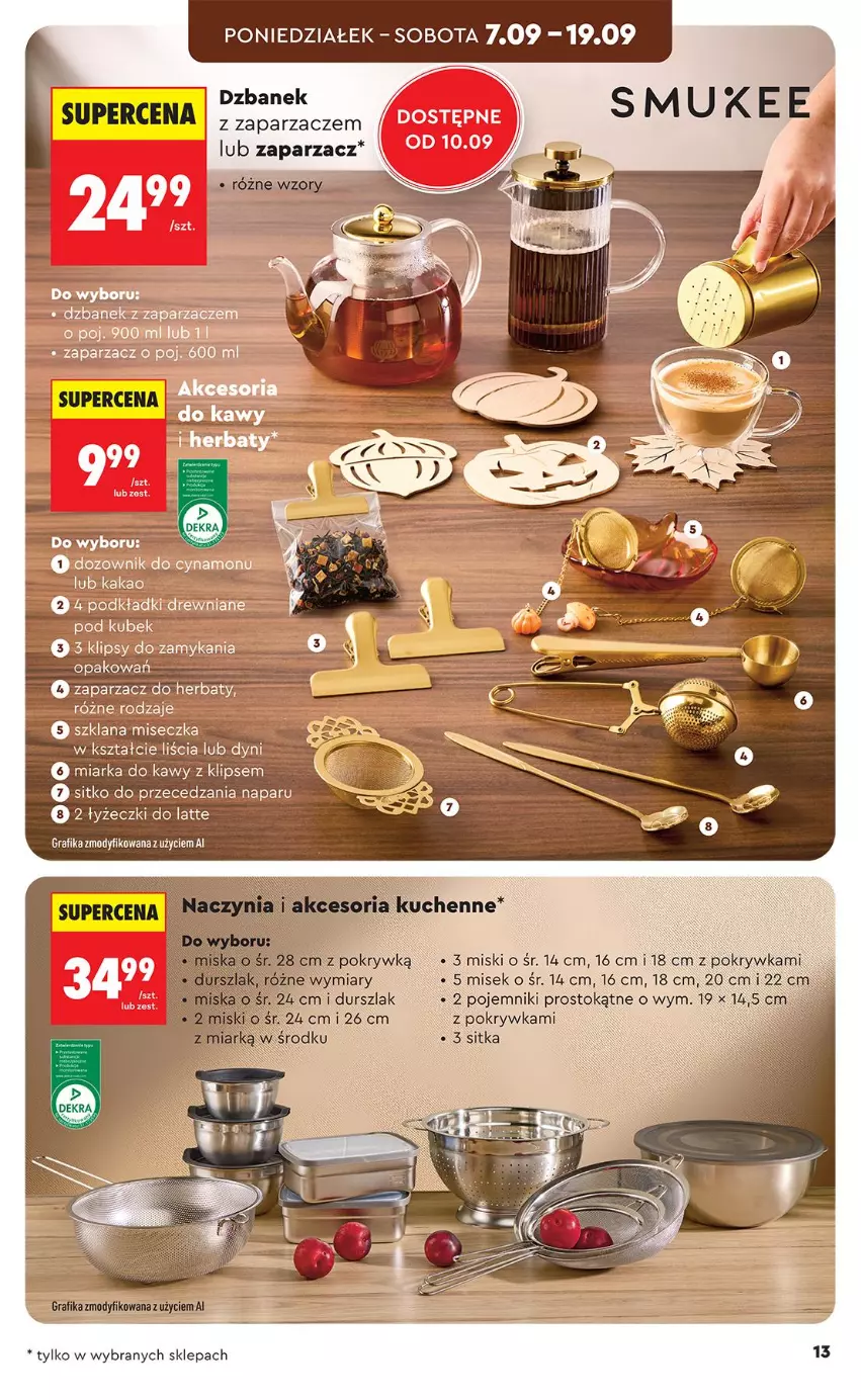 Gazetka promocyjna Biedronka - Okazje Tygodnia - ważna 05.09 do 19.09.2026 - strona 13 - produkty: Dozownik, Dzbanek, Gra, Grafika, Kakao, Kubek, LANA, Miarka, Miseczka, Podkład, Sitko, Zaparzacz, Zaparzacz do herbaty