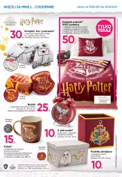 Gazetka promocyjna Pepco - Harry Potter - Gazetka - ważna od 25.08 do 25.08.2021 - strona 8 - produkty: Por, Koc, Pościel, Budzik, Poszewka, Tera, Pudełko, Kubek, Komplet pościeli, Poduszka, Harry Potter
