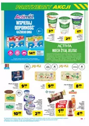 Gazetka promocyjna Carrefour - Gazetka Marki znane i lubiane - Gazetka - ważna od 25.02 do 25.02.2023 - strona 7 - produkty: Jogurt naturalny, Sok, Pur, Jaja, Jogurt, Probiotyk, Kosz, Activia, Tonik, Baton, Masło, Magija